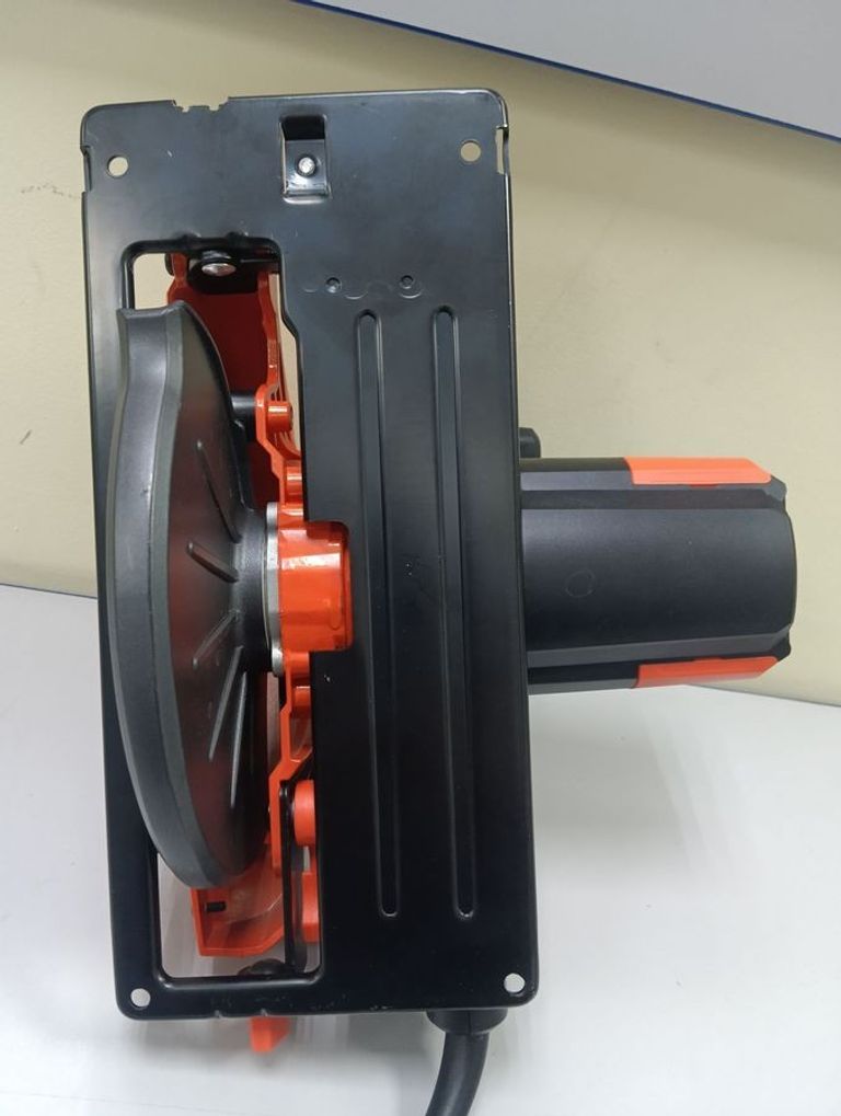 Дешево Dnipro-M cs-185m з ломбарду