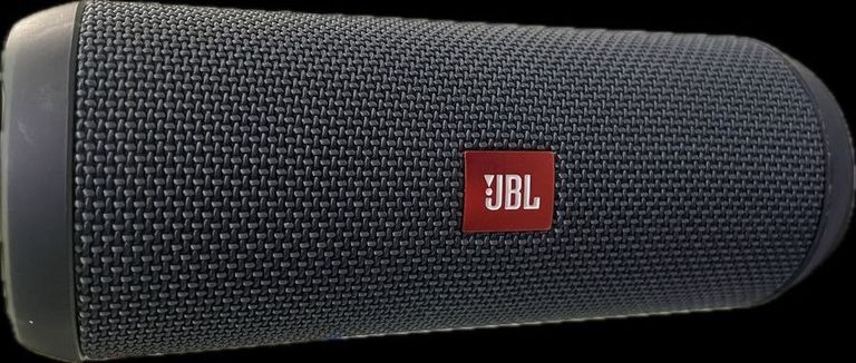 Купити Jbl flip essential Б/У