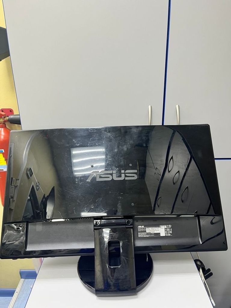 Оголошення ASUS VE248H Б/У