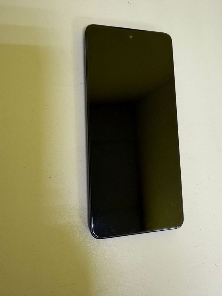 Оголошення Motorola moto g86 power 12/256gb spellbound Б/У