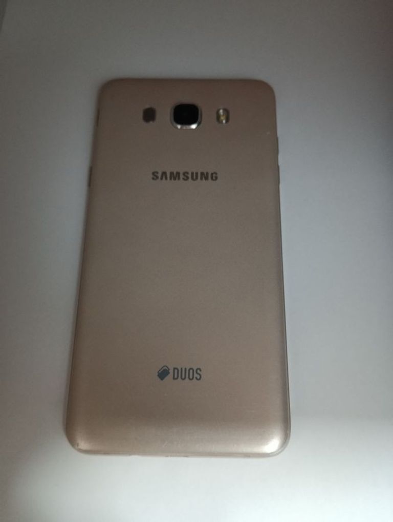 Дешево Samsung galaxy j7 2016 2/16gb з ломбарду