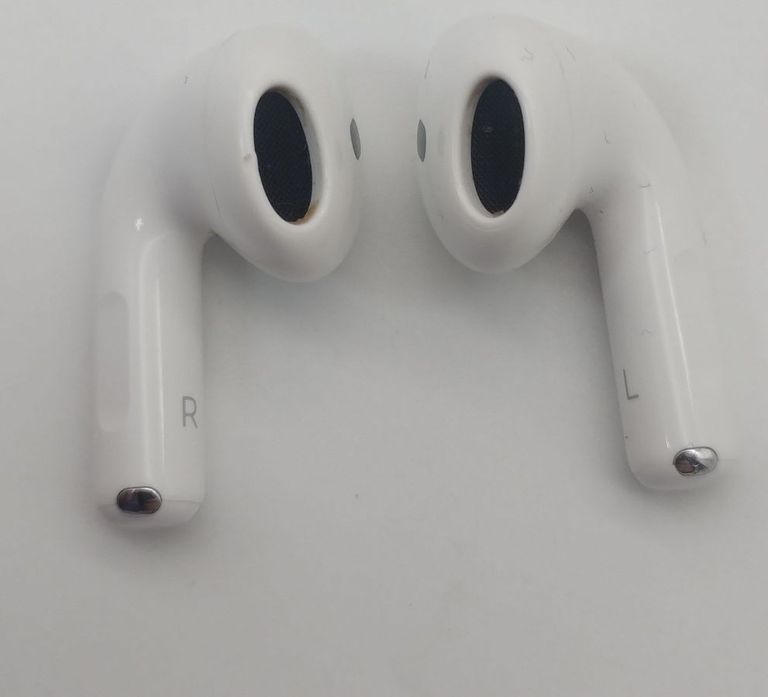 Apple airpods 4 with active noise cancellation Код:01-200880913. Изображение 7