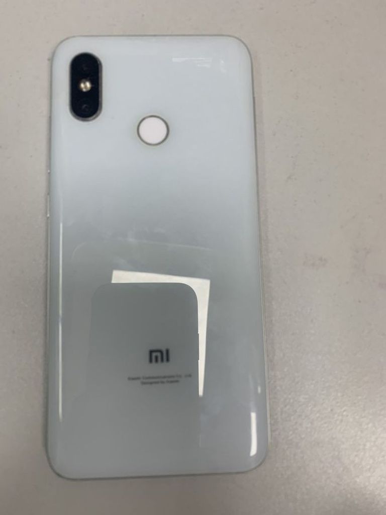 Объявление Xiaomi Mi 8 6/128GB Blue Б/У
