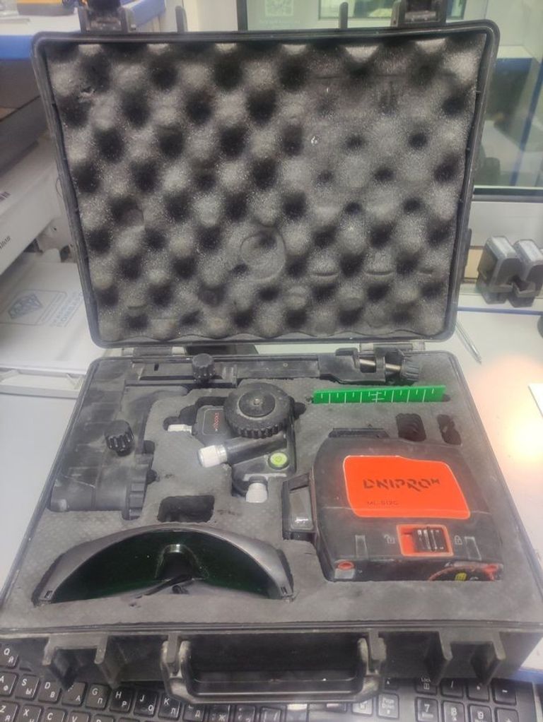 Дешево Dnipro-M ml-512g з ломбарду