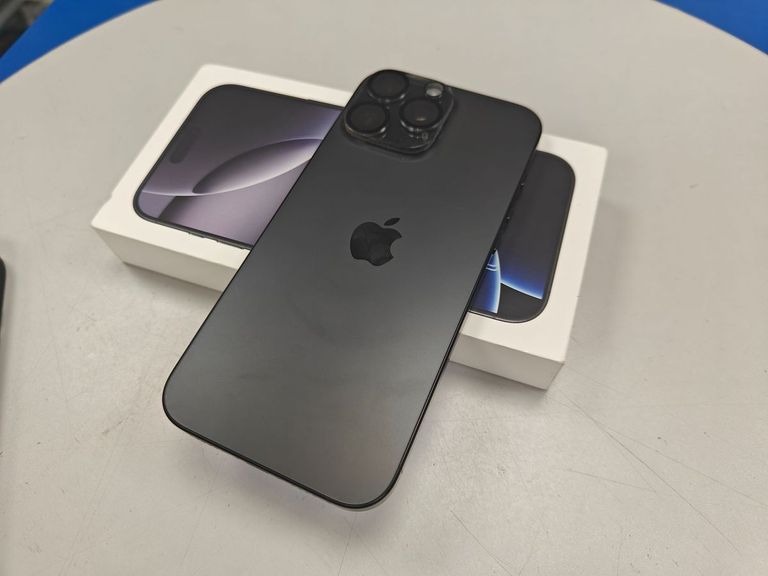 Дешево Apple iphone 16 pro max 256gb esim з ломбарду