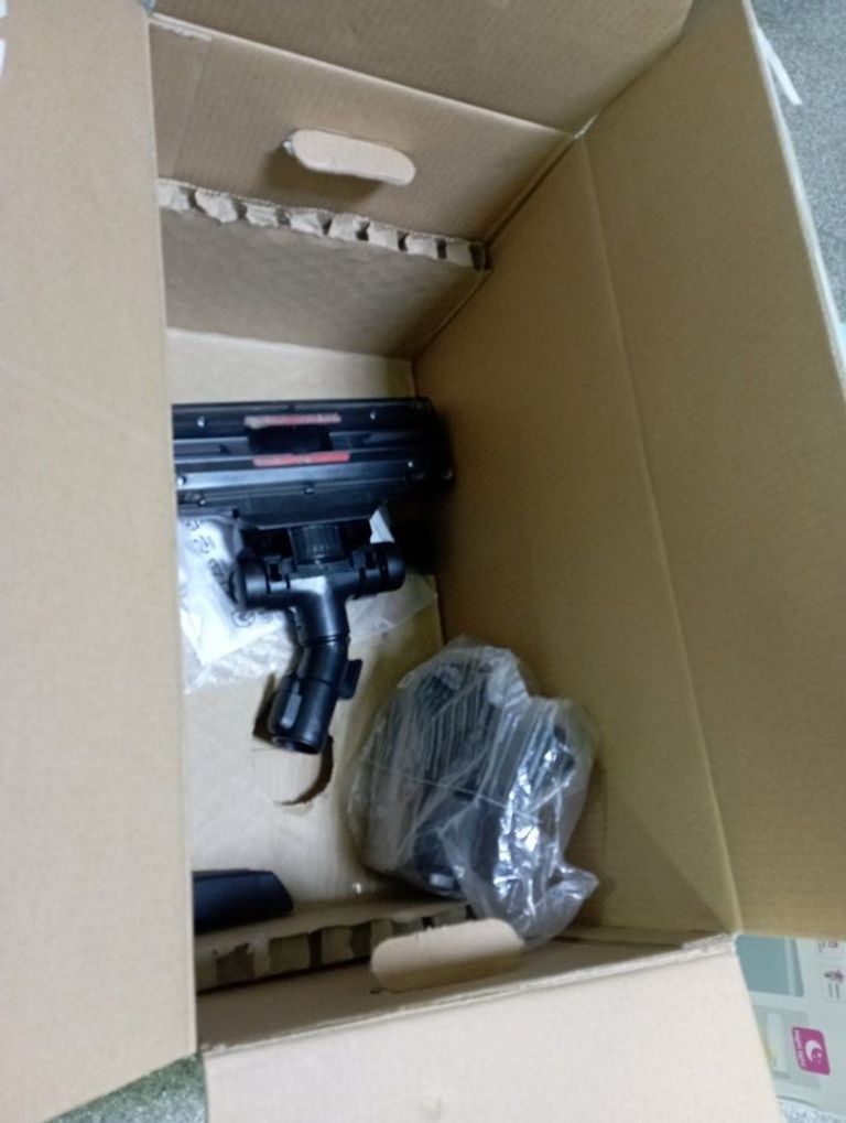 Дешево Samsung Anti-Tangle VC07M31A1HP з ломбарду