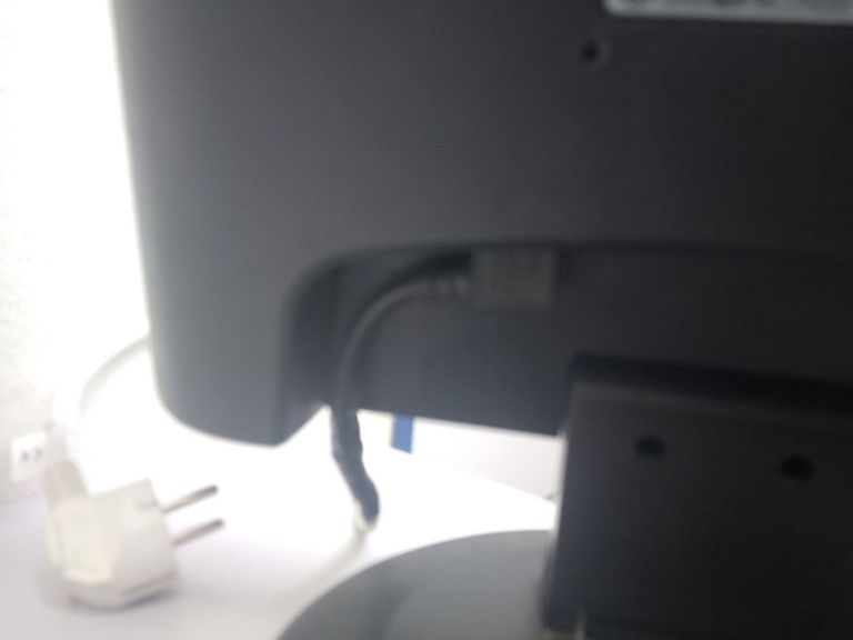 Объявление Lg l1717s Б/У