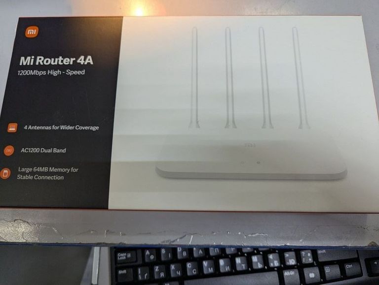 Купити Xiaomi mi wifi router 4a Б/У