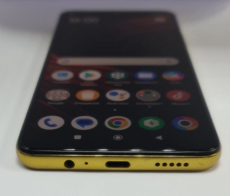 Дешиво Poco m4 pro 5g 4/64gb с ломбарда