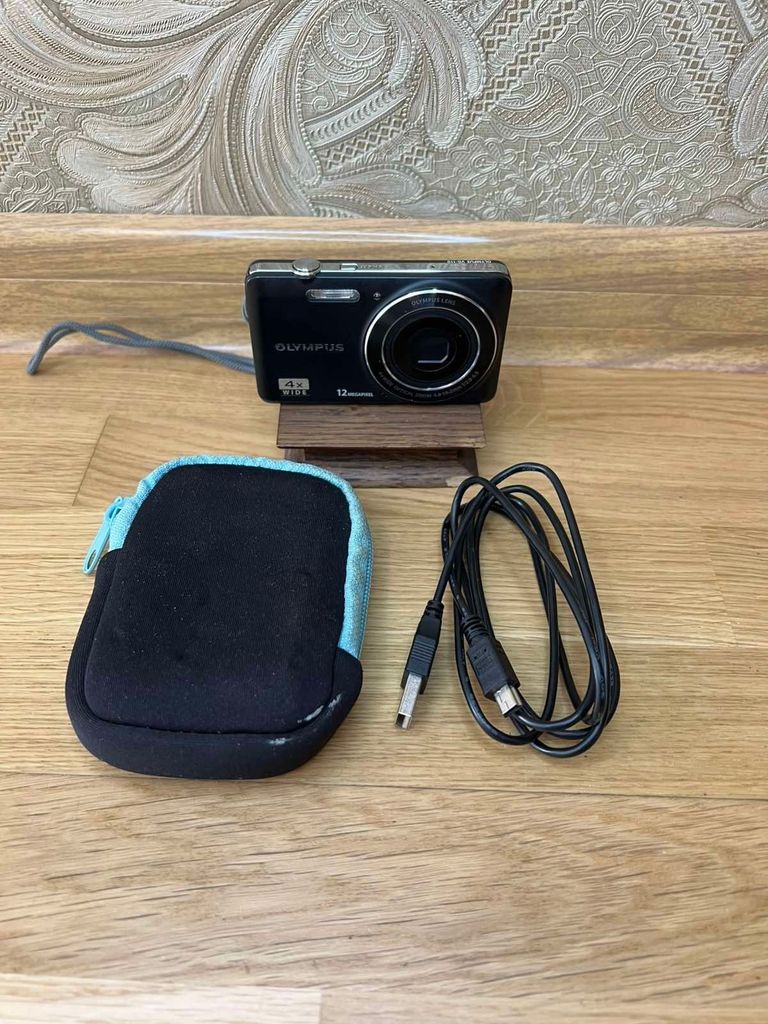 Купити Olympus VG-110 Black Б/У