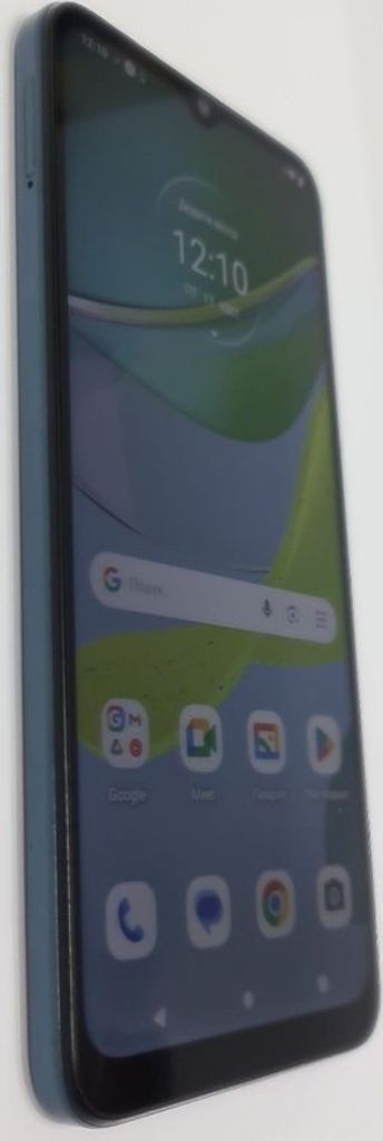 Розпродаж Motorola moto e13 2/64gb, продавець Техноскарб