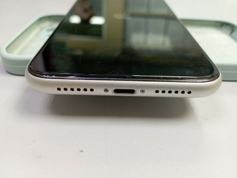 Дешево Apple iphone 11 128gb з ломбарду