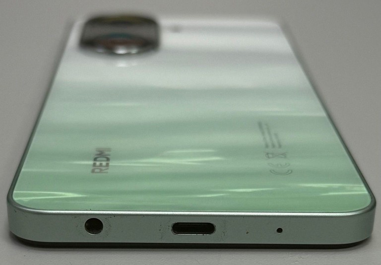 Распродажа Xiaomi redmi a5 4/128gb, продавец Техноскарб