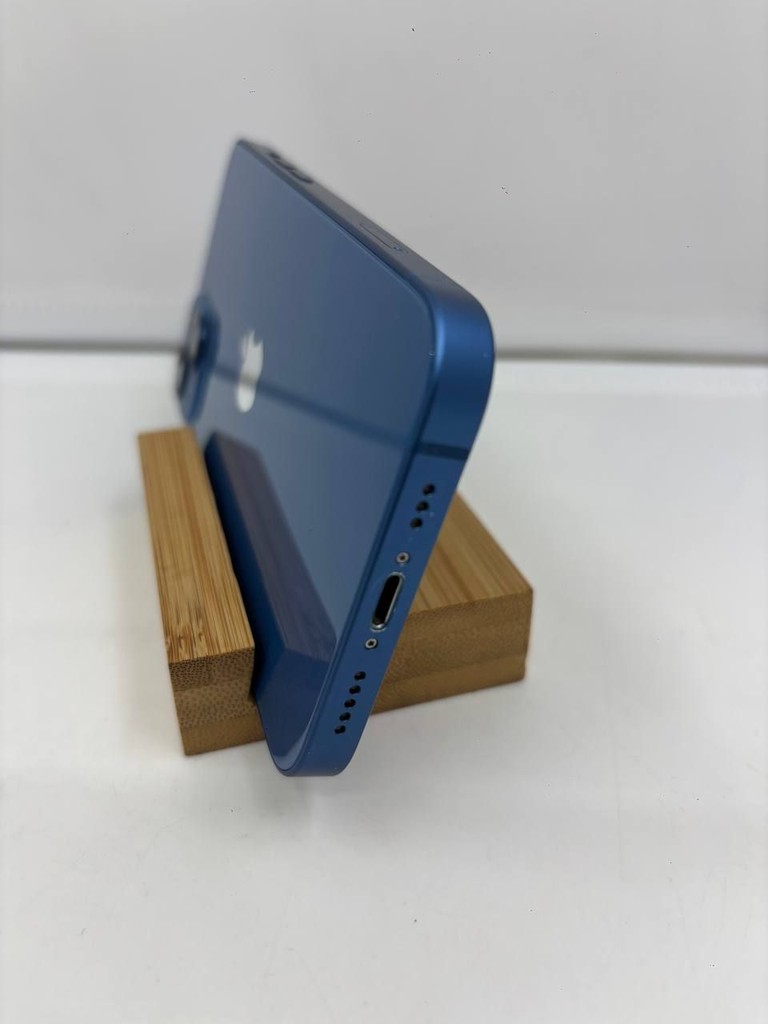 Apple iPhone 13 256GB Blue Код:null. Изображение 6