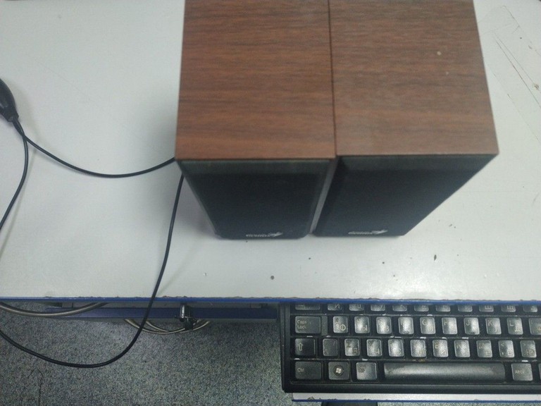 Купить Genius SP-HF 1800A Б/У