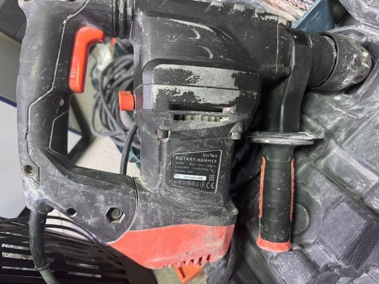 Дешево Dnipro-M bh-180 з ломбарду