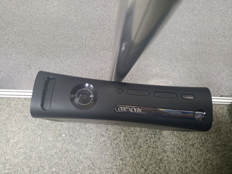 Купити Microsoft xbox360 120gb Б/У
