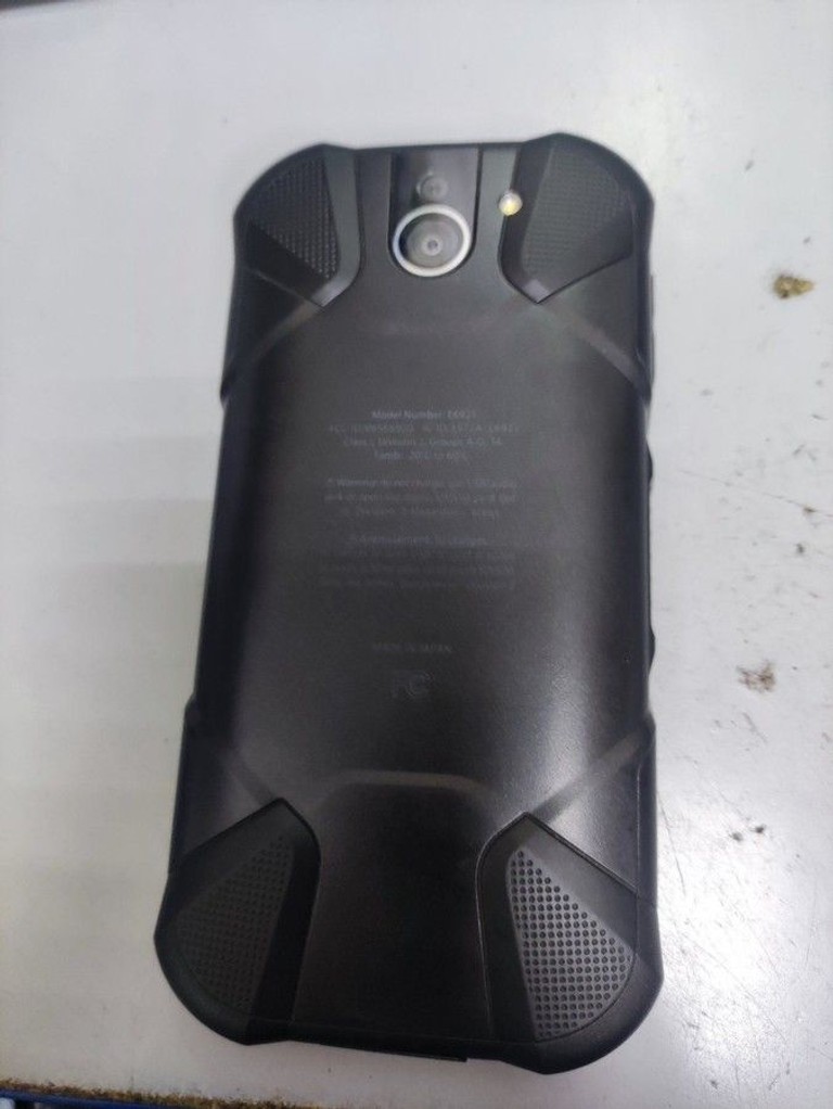 Дешиво Kyocera duraforce pro 2 e6920 4/64gb с ломбарда