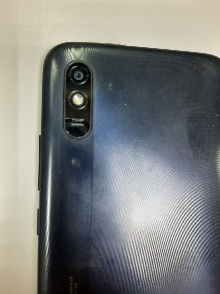 Дешево Xiaomi redmi 9at 2/32gb з ломбарду