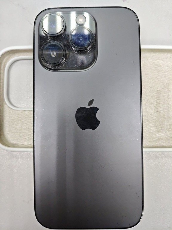 Купить Мобильний телефон Apple iphone 14 pro 256gb esim дешиво в