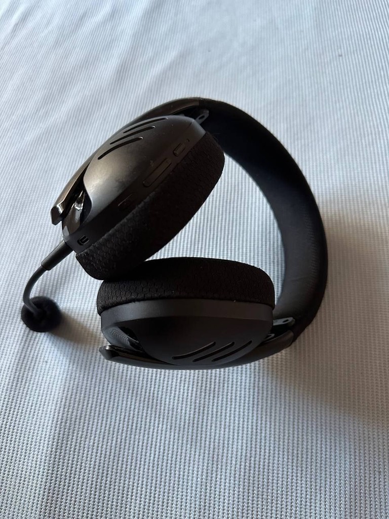 Купити HATOR Hyperpunk 2 Wireless Tri-mode Black (HTA-855) Б/У