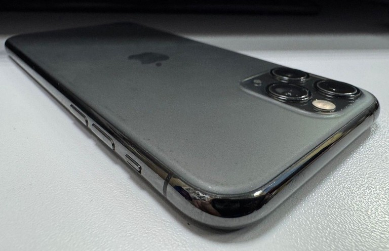 Apple iphone 11 pro 256gb Код:01-200999144. Зображення 6