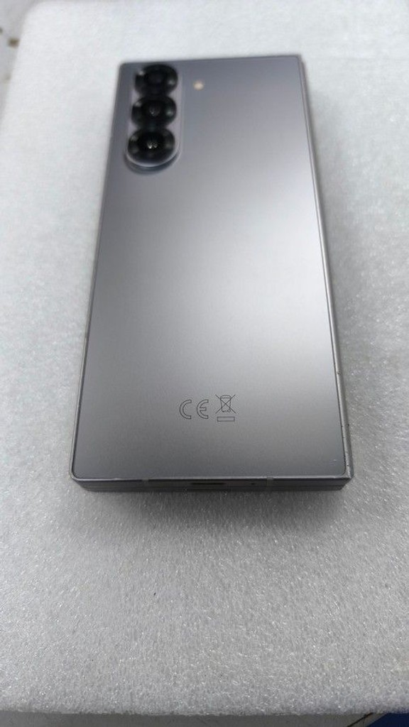 Samsung galaxy fold6 12/512gb Код:01-201012246. Зображення 5