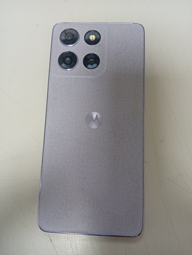 Оголошення Motorola moto g86 5g 8/256gb Б/У