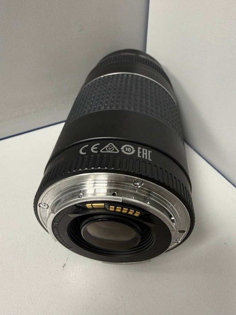 Canon EF 75-300mm f/4-5,6 III (6473A0150 Код:01-201057137. Зображення 5