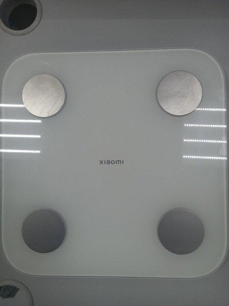 Дешево Xiaomi mi body composition scale s400 з ломбарду