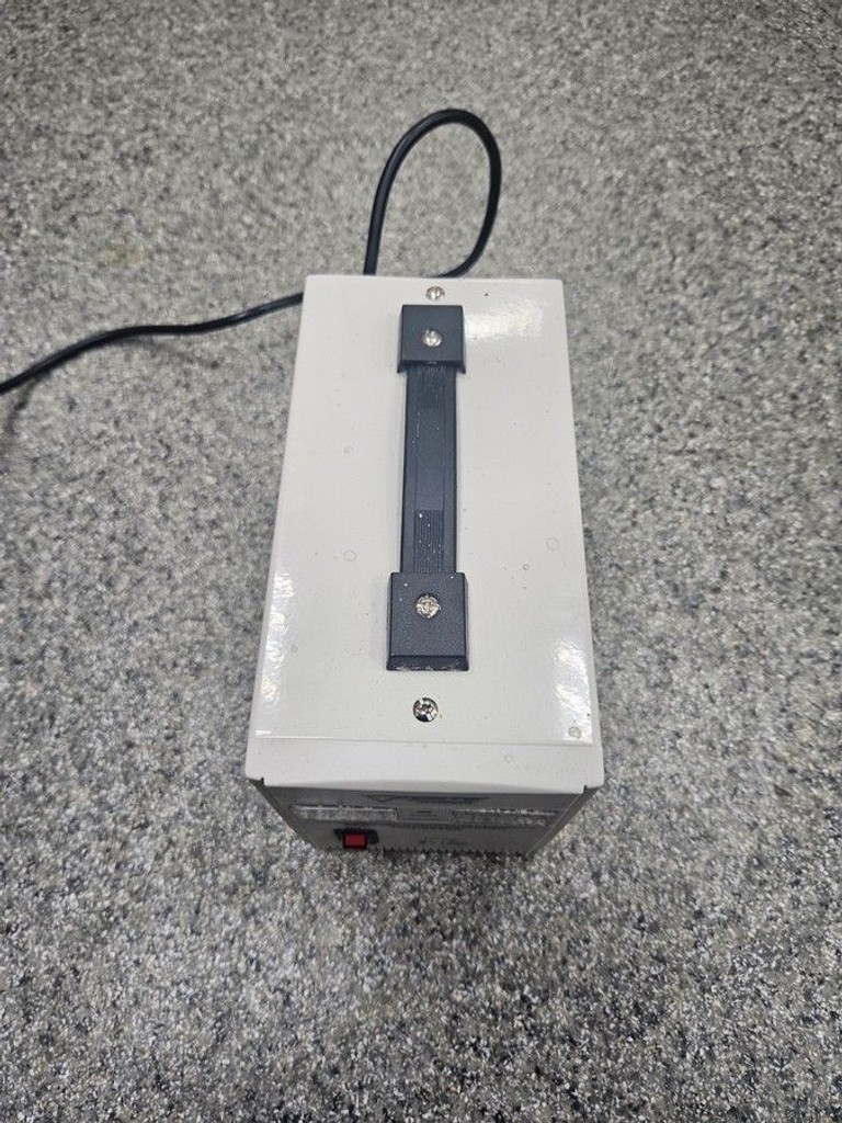Дешево Forte TVR-500VA з ломбарду