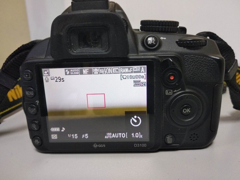 Розпродаж Nikon d3100 kit / af-s nikkor 18-55mm f:3,5-5,6g vr dx, продавець Техноскарб