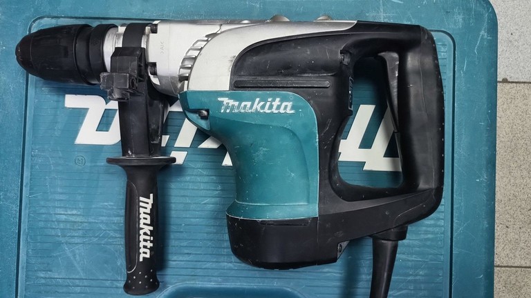 Оголошення Makita HR4002 Б/У