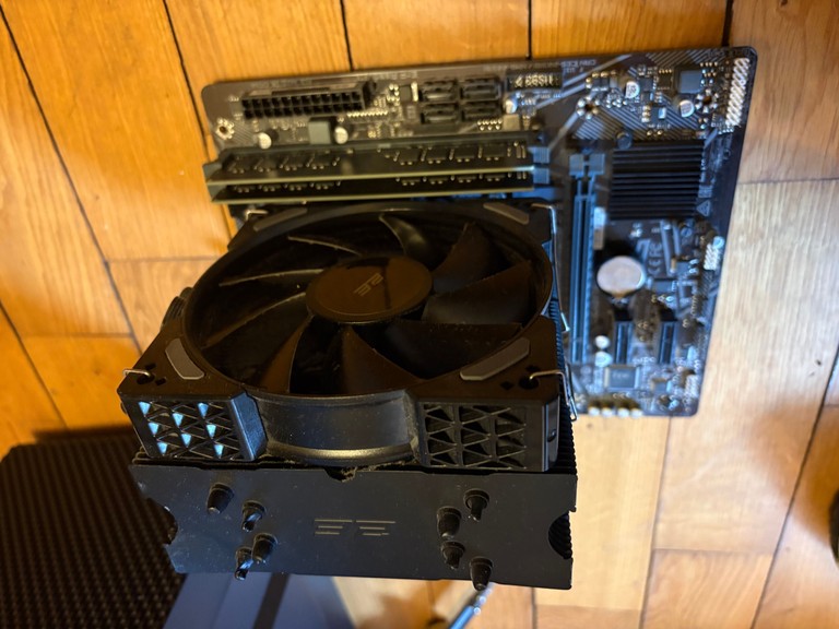 Пк intel core i5-10400f/ram 32 gb/hdd відсутній/ssd 1000 gb/nvidia gtx 1050 (geforce) 2gb gddr5 128bit Код:null. Зображення 4