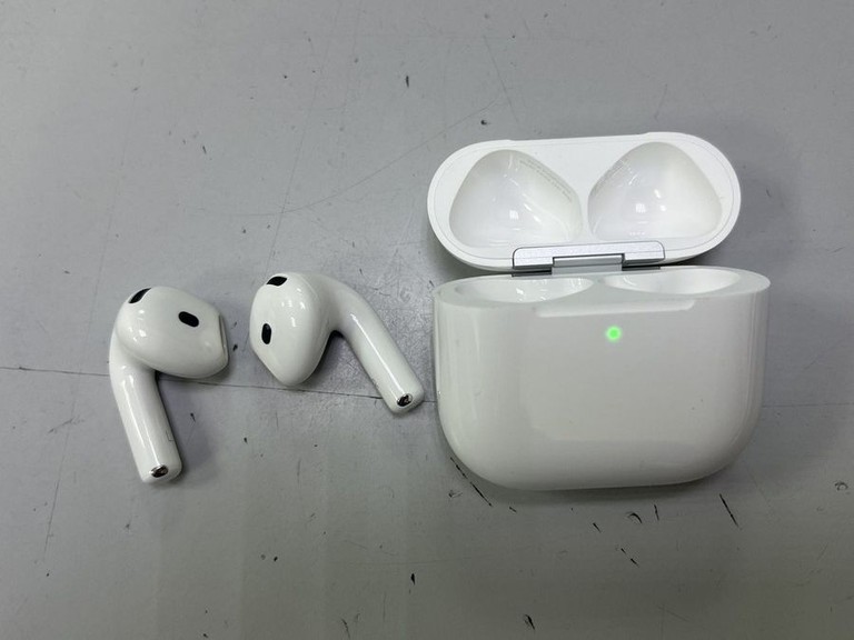 Оголошення Apple airpods 4 Б/У