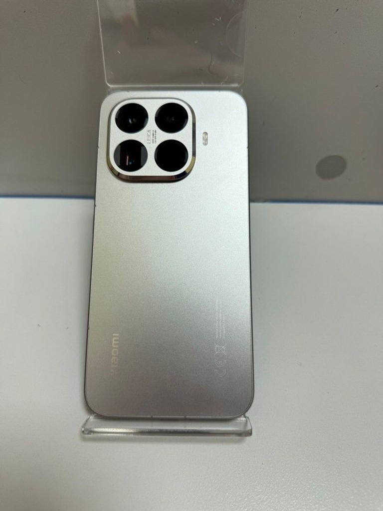 Купити Xiaomi 15T Pro 12/1TB Titan Gray Б/У