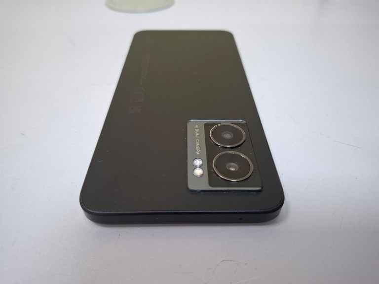 Дешиво Oppo a77 4/64gb с ломбарда