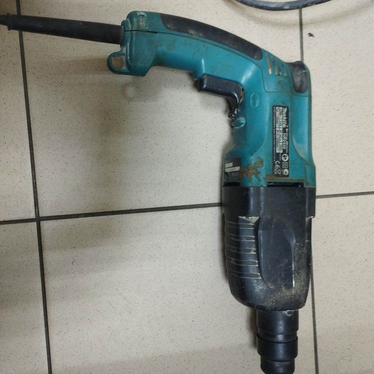 Дешево Makita hr2450 з ломбарду
