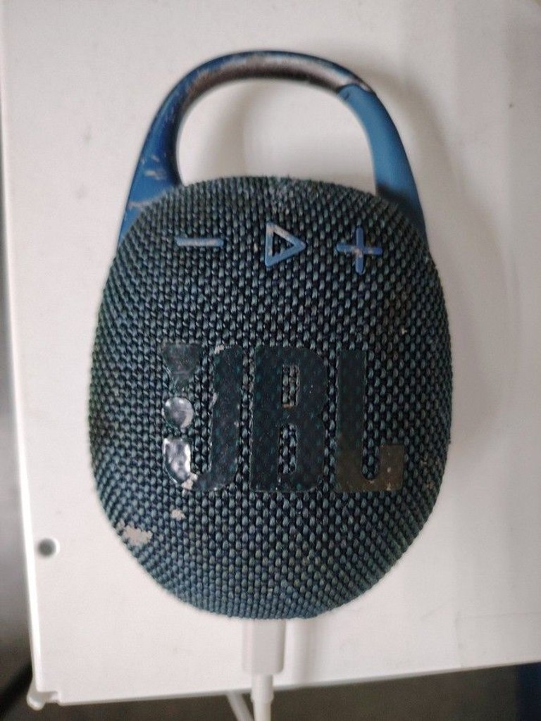 Купить Jbl clip 5 Б/У