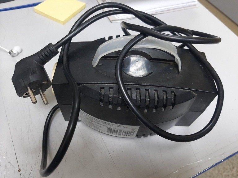 Дешево Luxeon AVR-500D з ломбарду