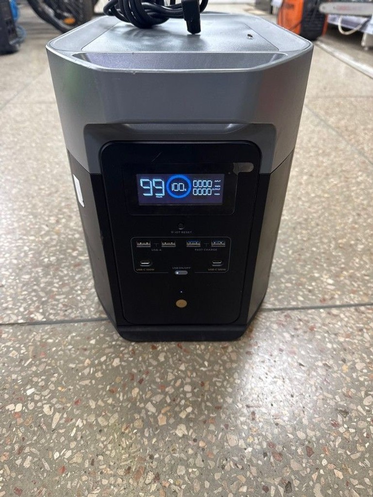 Дешево Ecoflow delta max 2000 з ломбарду