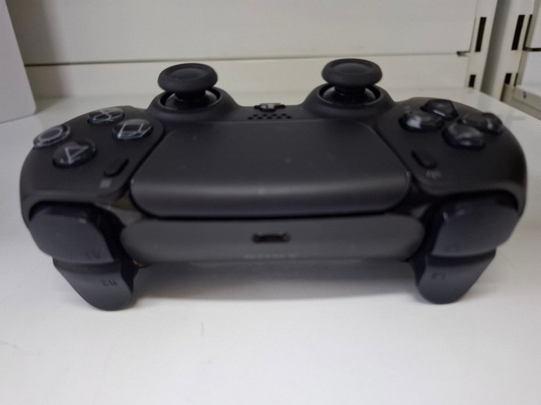 Дешиво Sony DualSense Black с ломбарда