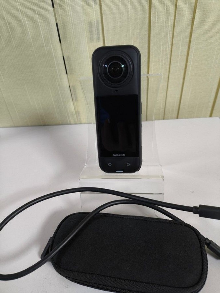 Дешиво Insta360 x5 с ломбарда