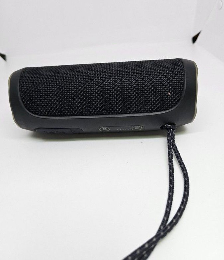 Дешиво Jbl flip 4 с ломбарда