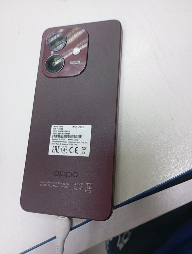 Дешиво Oppo a3x 4g 4/128gb с ломбарда