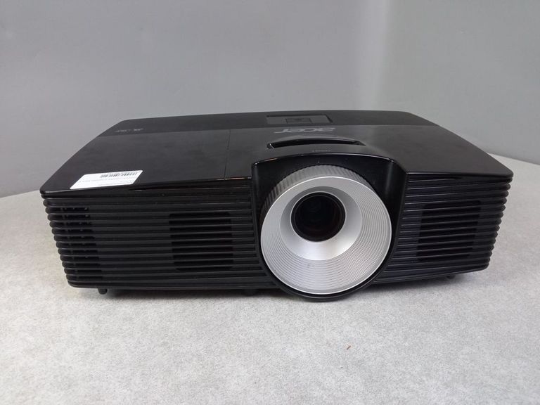 Дешиво Acer x1130dlp с ломбарда