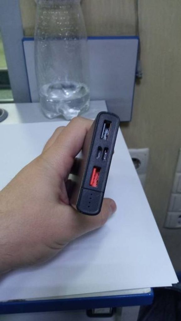 Дешево Forever 10000mAh Black з ломбарду