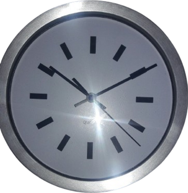 Купити Настенные часы с секундной стрелкой Б/У