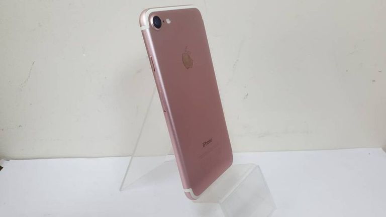 Розпродаж Apple iphone 7 32gb, продавець Техноскарб