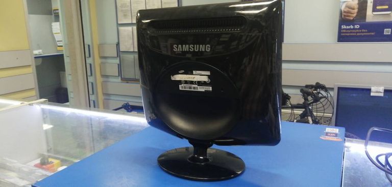 Samsung 732n